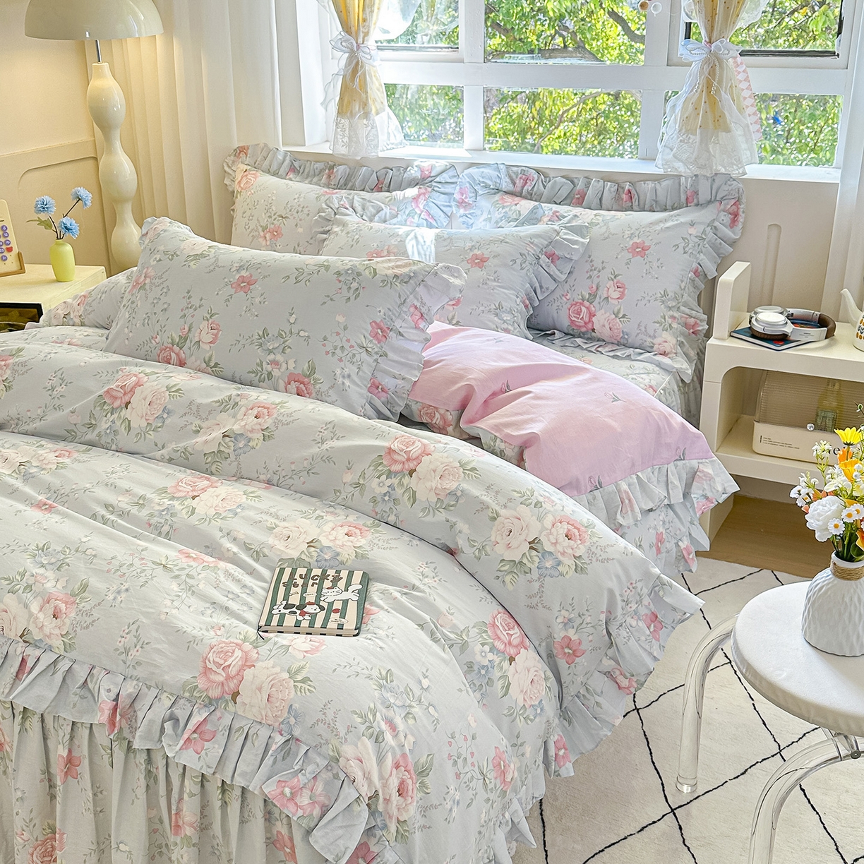 91家纺网 家纺一手货源 找家纺 忘忧草 2026新款全棉夹棉印花床裙四件套单被套 华庭庄园-蓝