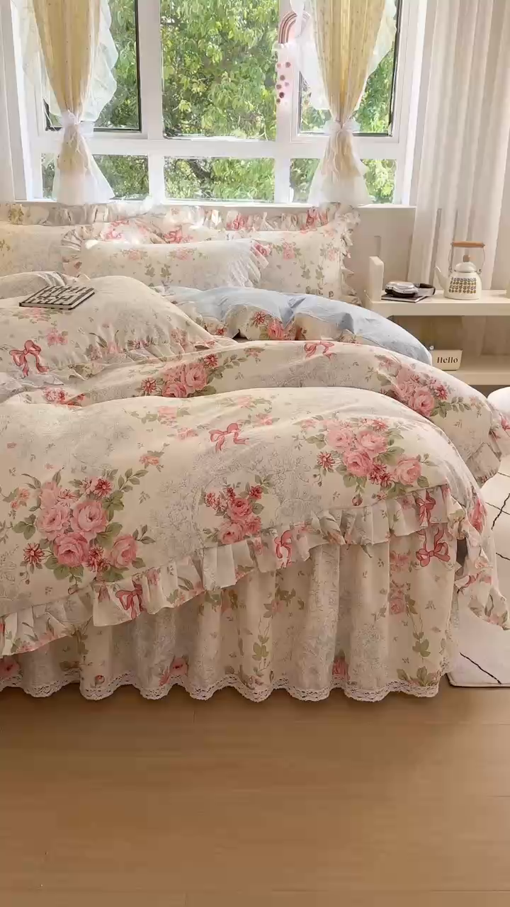 91家纺网 家纺一手货源 找家纺 忘忧草 2026新款全棉夹棉印花床裙四件套单被套 柏林花涧