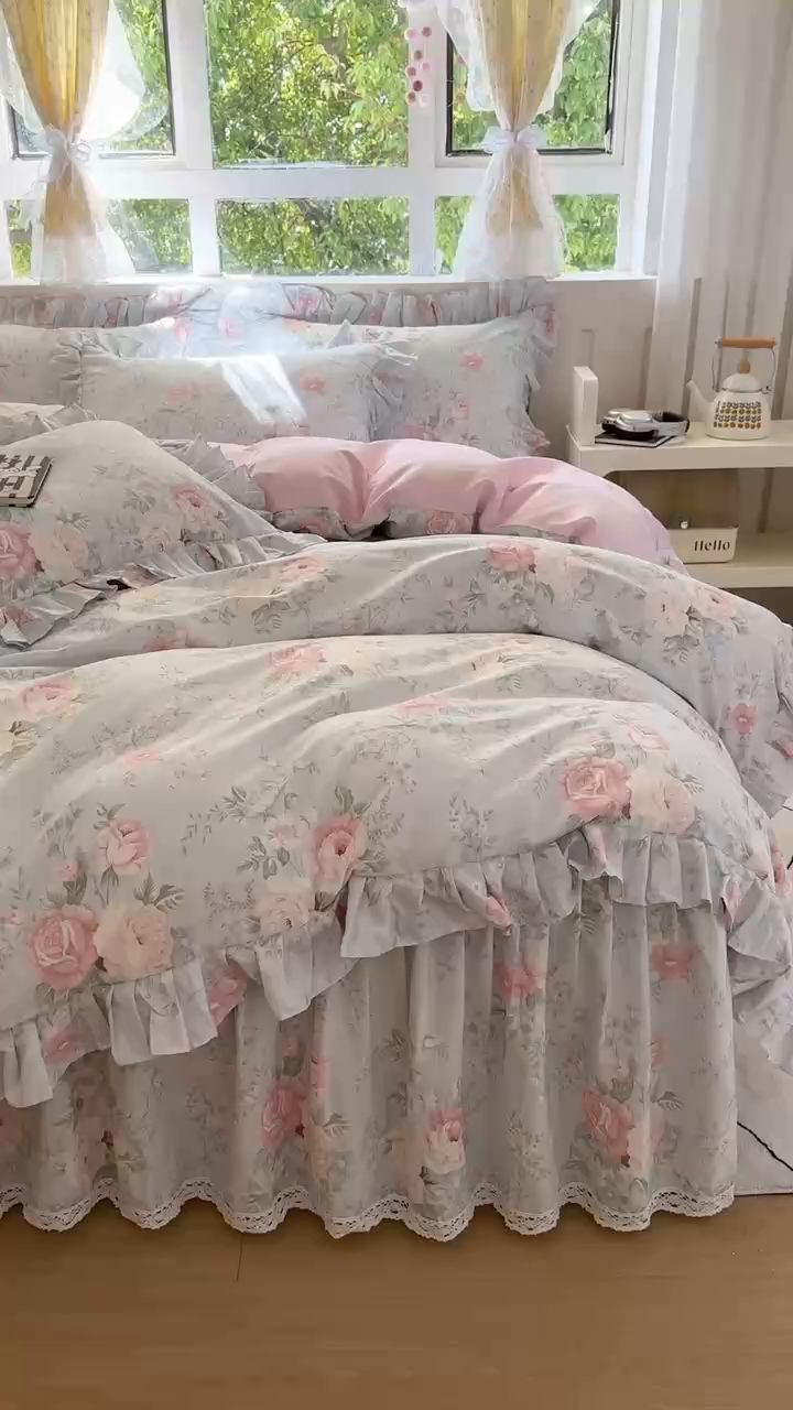 91家纺网 家纺一手货源 找家纺 忘忧草 2026新款全棉夹棉印花床裙四件套单被套 华庭庄园-蓝