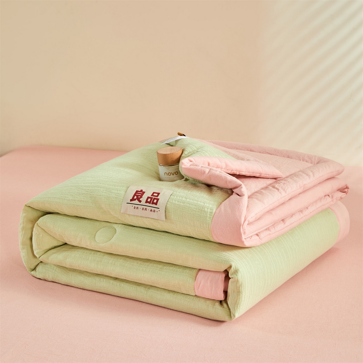91家纺网 家纺一手货源 找家纺 恬思语家纺 2026春夏新款全棉色织大提花棉花夏被空调被夏凉被四件套芳华系列 芳华-绿粉