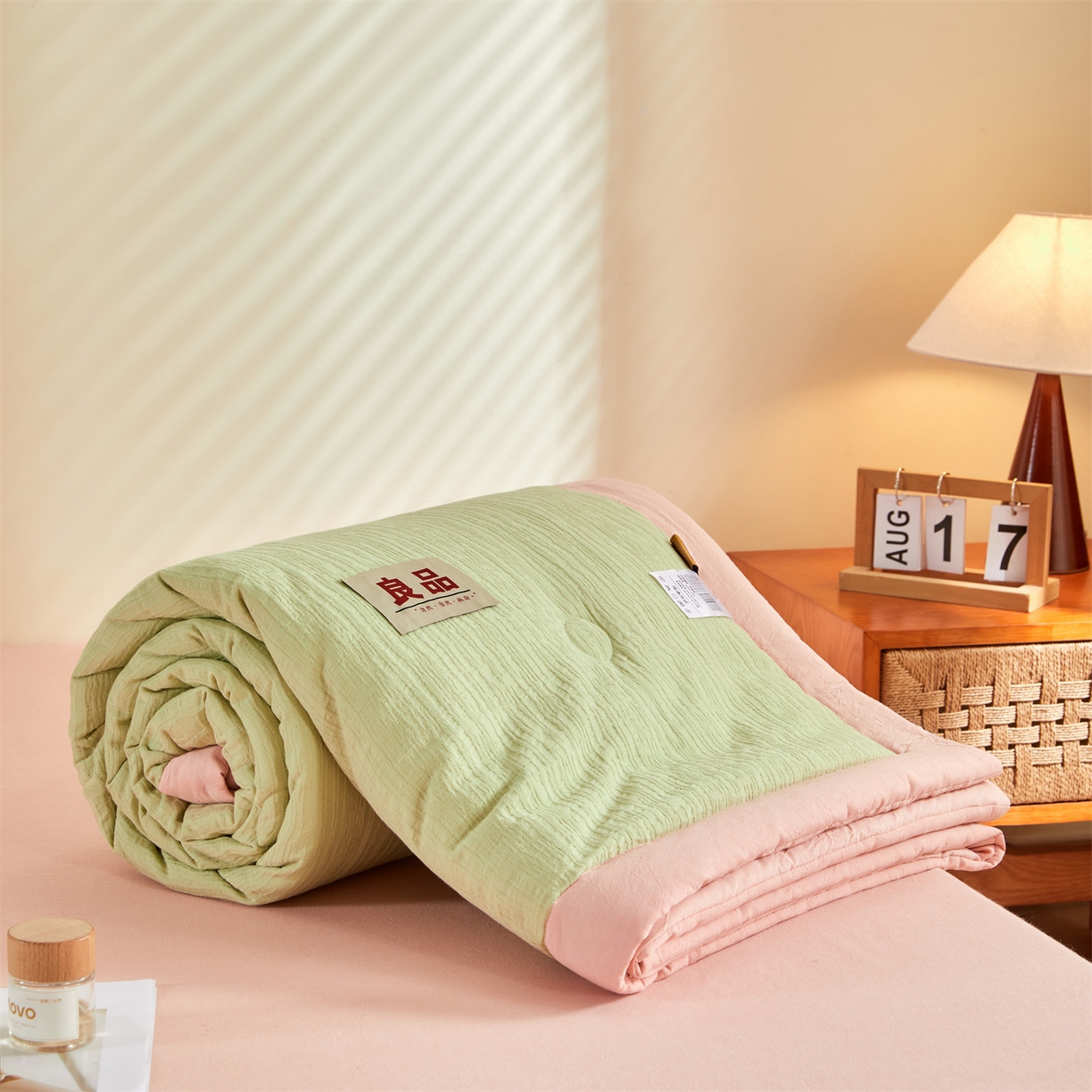 91家纺网 家纺一手货源 找家纺 恬思语家纺 2026春夏新款全棉色织大提花棉花夏被空调被夏凉被四件套芳华系列 芳华-绿粉