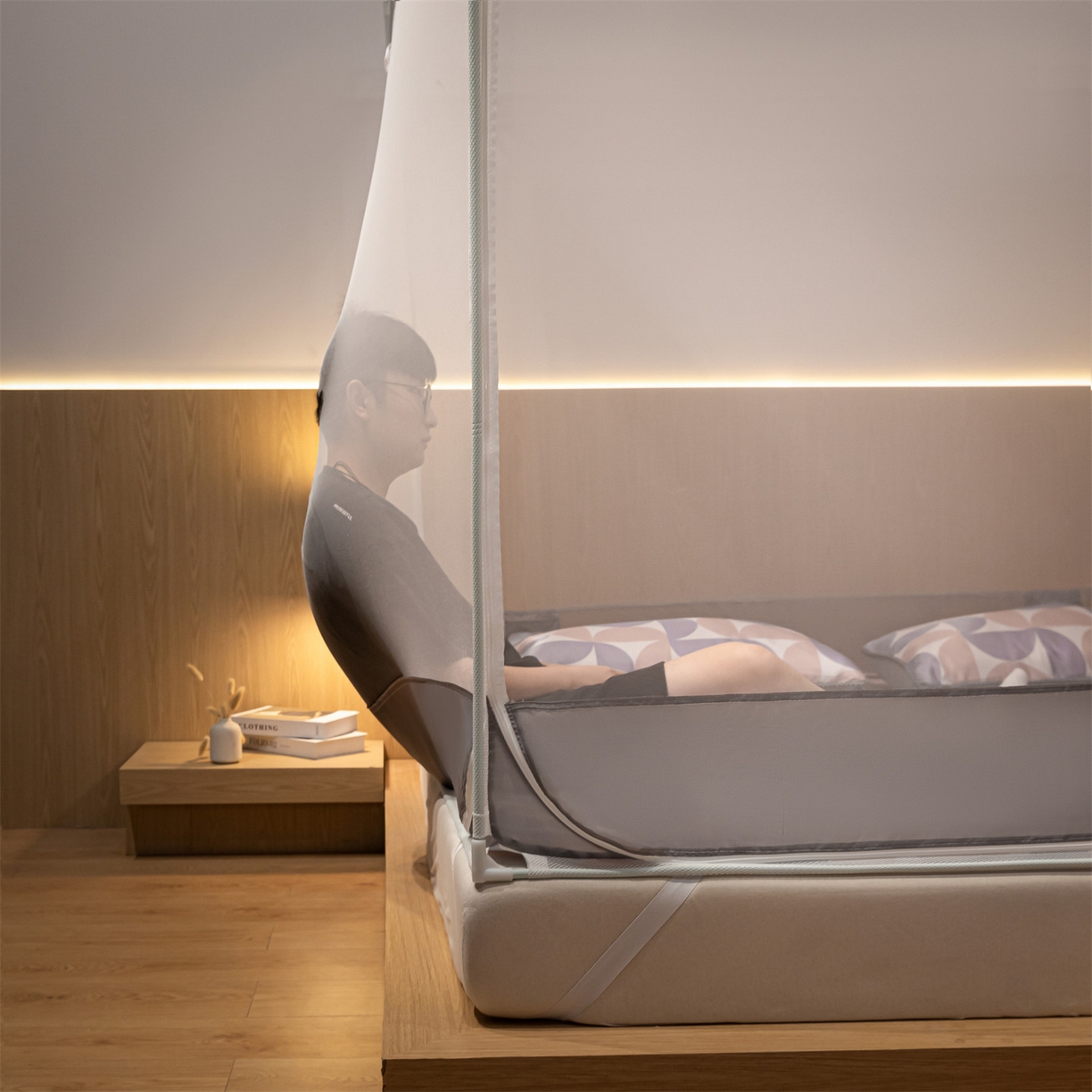 91家纺网 家纺一手货源 找家纺 飞轮海蚊帐 2026新款防蚊坐床式防滑蚊帐-Z70 几何半圆