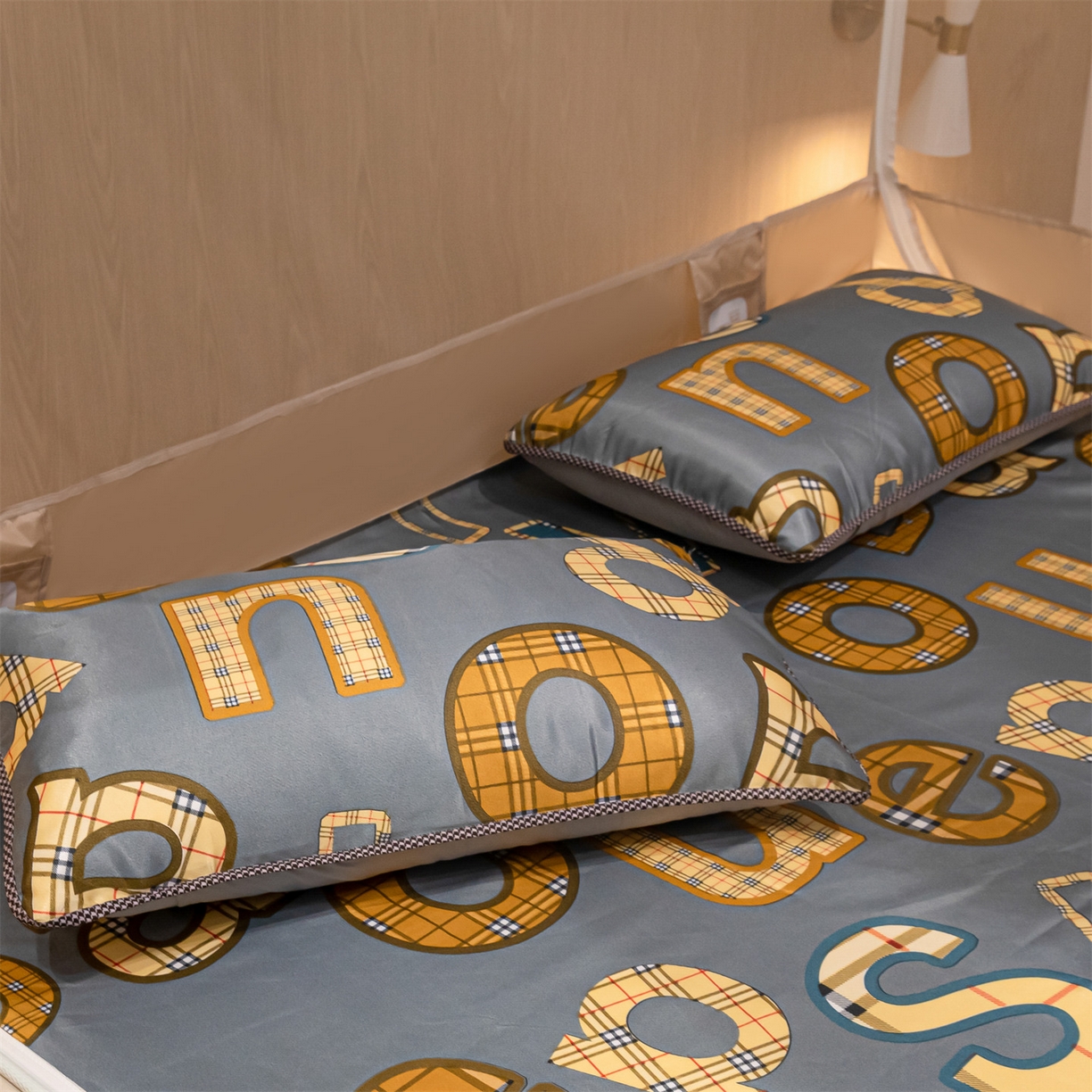 91家纺网 家纺一手货源 找家纺 飞轮海蚊帐 2026新款防蚊坐床式防滑蚊帐-Z70 波尔多