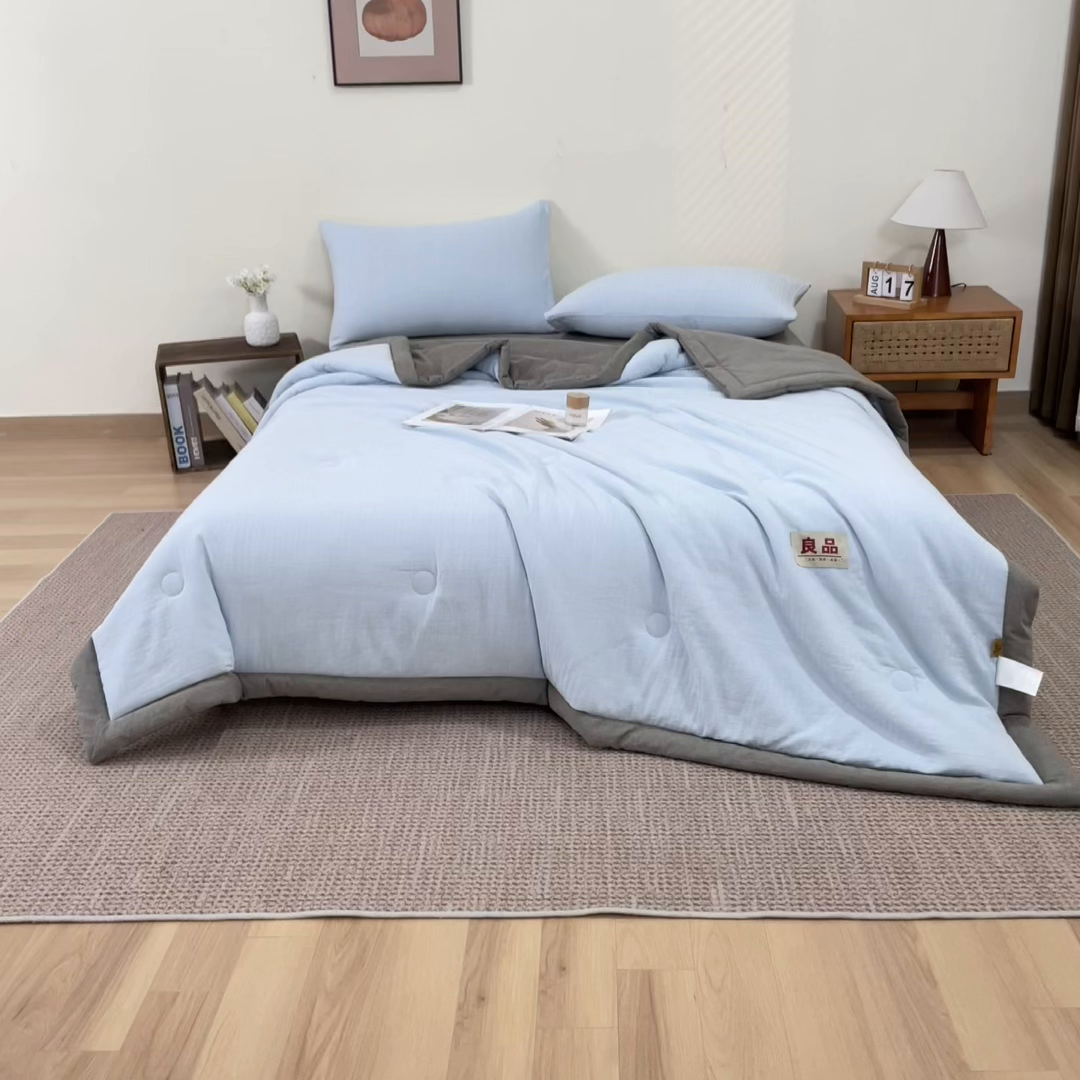 91家纺网 家纺一手货源 找家纺 恬思语家纺 2026春夏新款全棉色织大提花棉花夏被空调被夏凉被四件套芳华系列 芳华-蓝灰