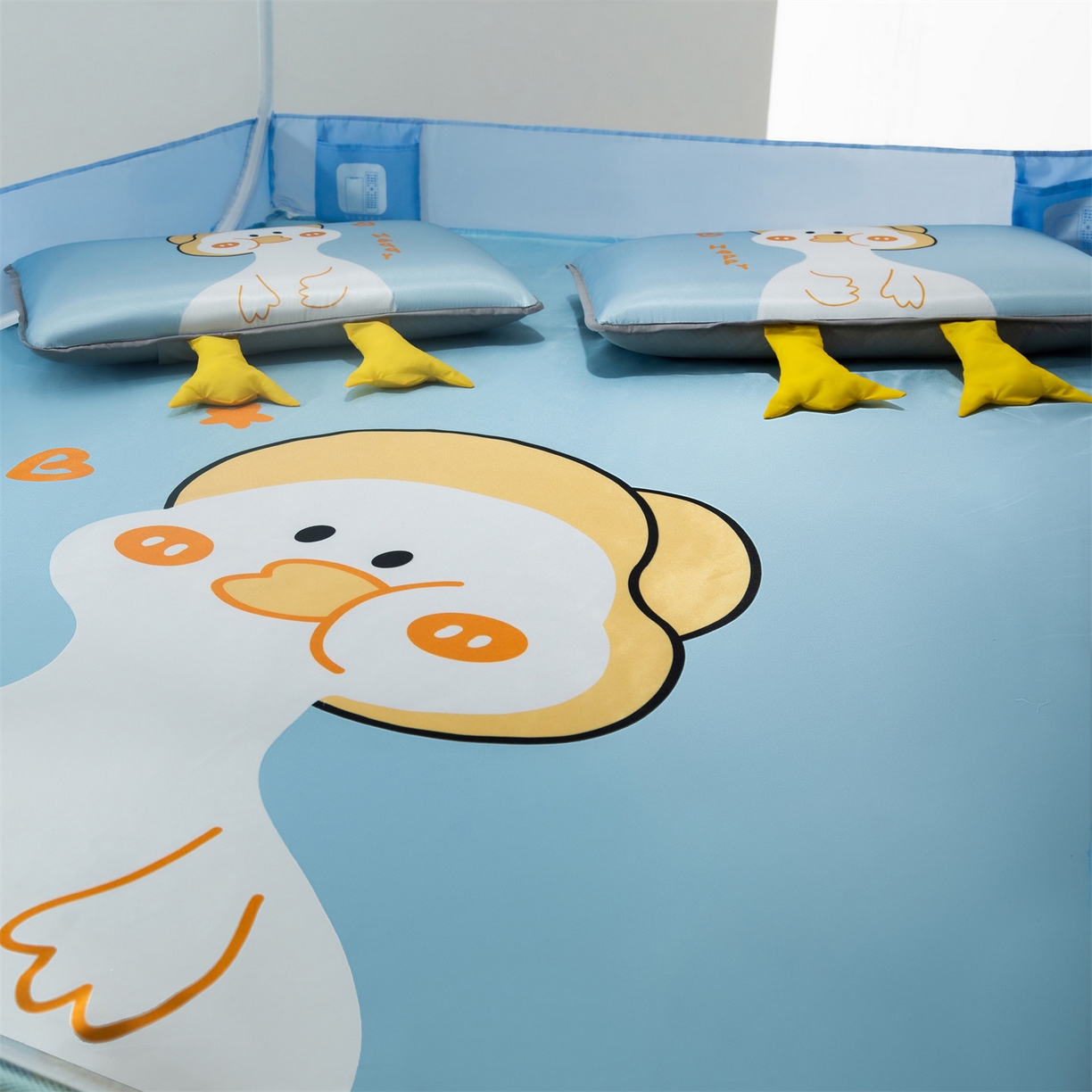 91家纺网 家纺一手货源 找家纺 飞轮海蚊帐 2026新款凉席蚊帐二合一坐床蚊帐-Z71 思索鸭