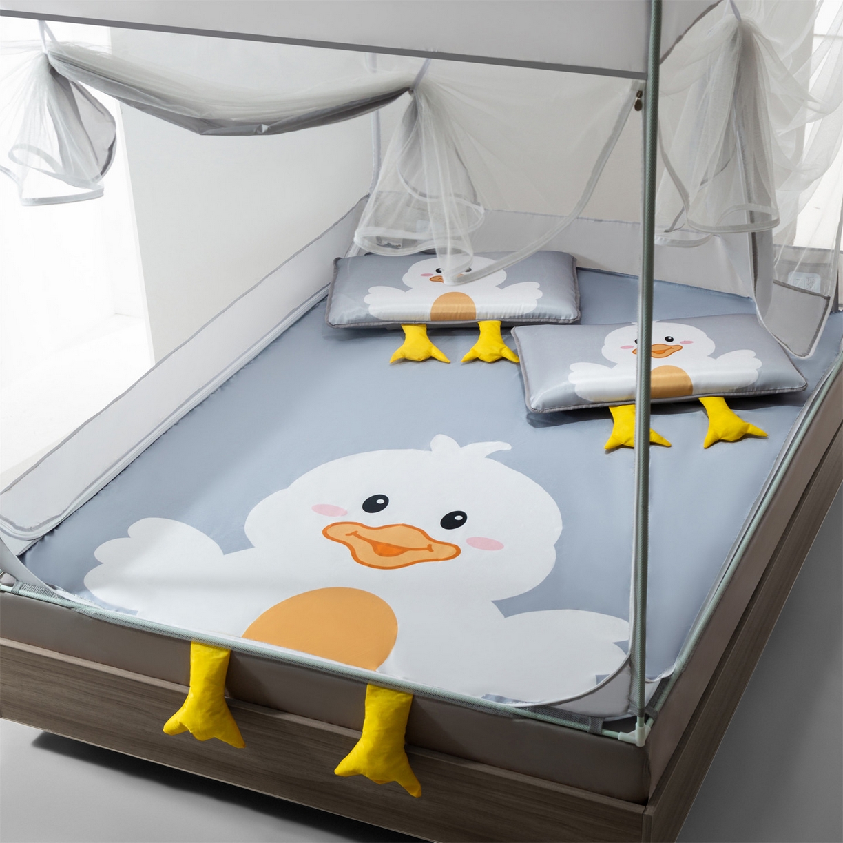 91家纺网 家纺一手货源 找家纺 飞轮海蚊帐 2026新款凉席蚊帐二合一坐床蚊帐-Z71 呆萌鸭