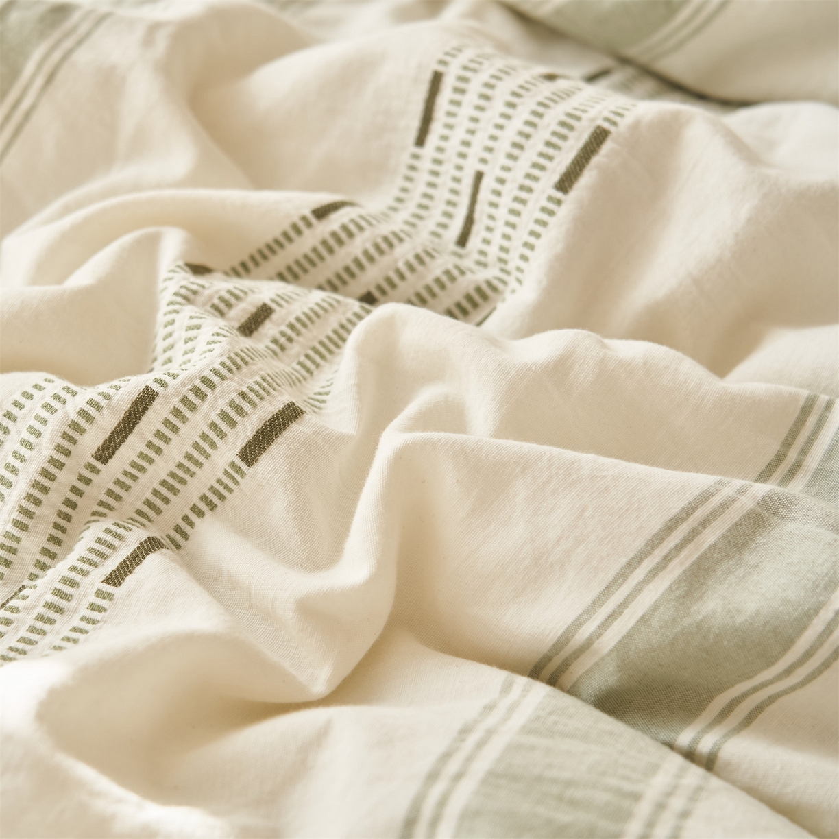 91家纺网 家纺一手货源 找家纺 恬思语家纺 2026春夏新款全棉色织大提花棉花夏被空调被夏凉被四件套如意系列 如意-绿