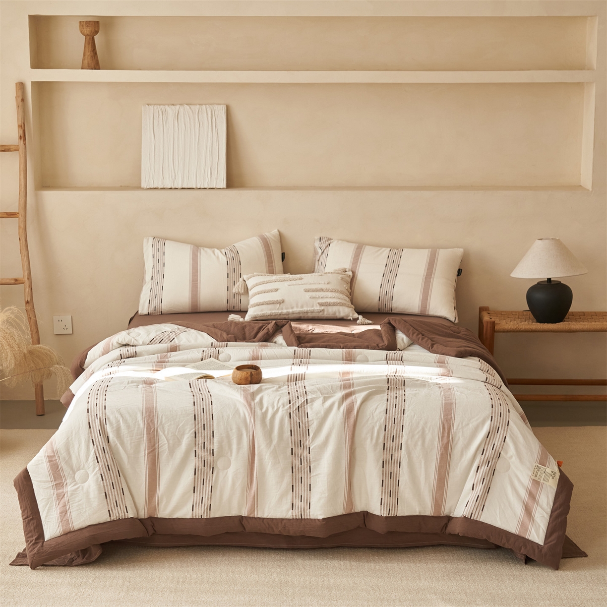 91家纺网 家纺一手货源 找家纺 恬思语家纺 2026春夏新款全棉色织大提花棉花夏被空调被夏凉被四件套如意系列 如意-棕