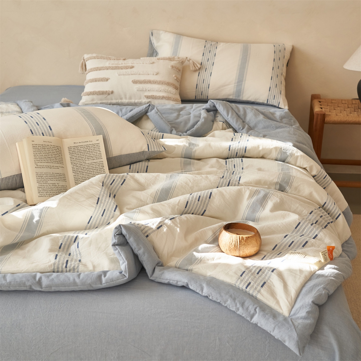 91家纺网 家纺一手货源 找家纺 恬思语家纺 2026春夏新款全棉色织大提花棉花夏被空调被夏凉被四件套如意系列 如意-蓝