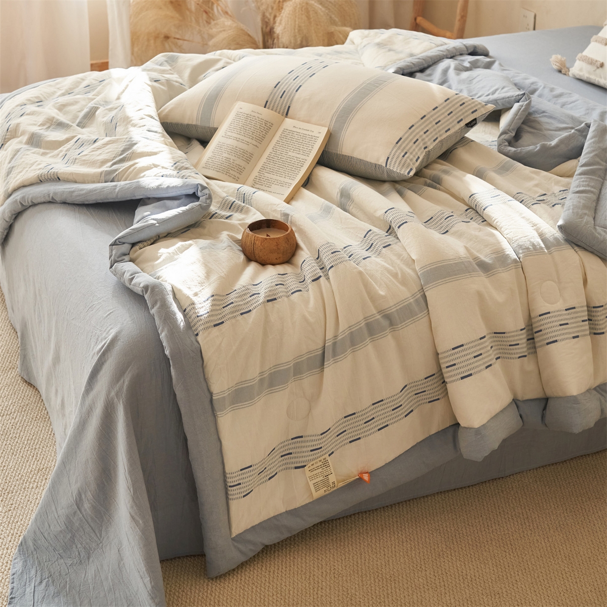 91家纺网 家纺一手货源 找家纺 恬思语家纺 2026春夏新款全棉色织大提花棉花夏被空调被夏凉被四件套如意系列 如意-蓝