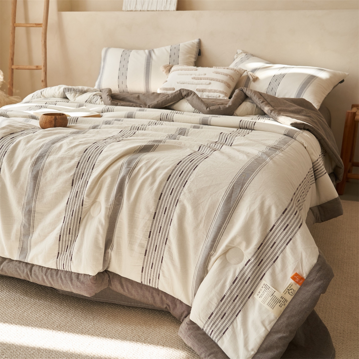 91家纺网 家纺一手货源 找家纺 恬思语家纺 2026春夏新款全棉色织大提花棉花夏被空调被夏凉被四件套如意系列 如意-灰