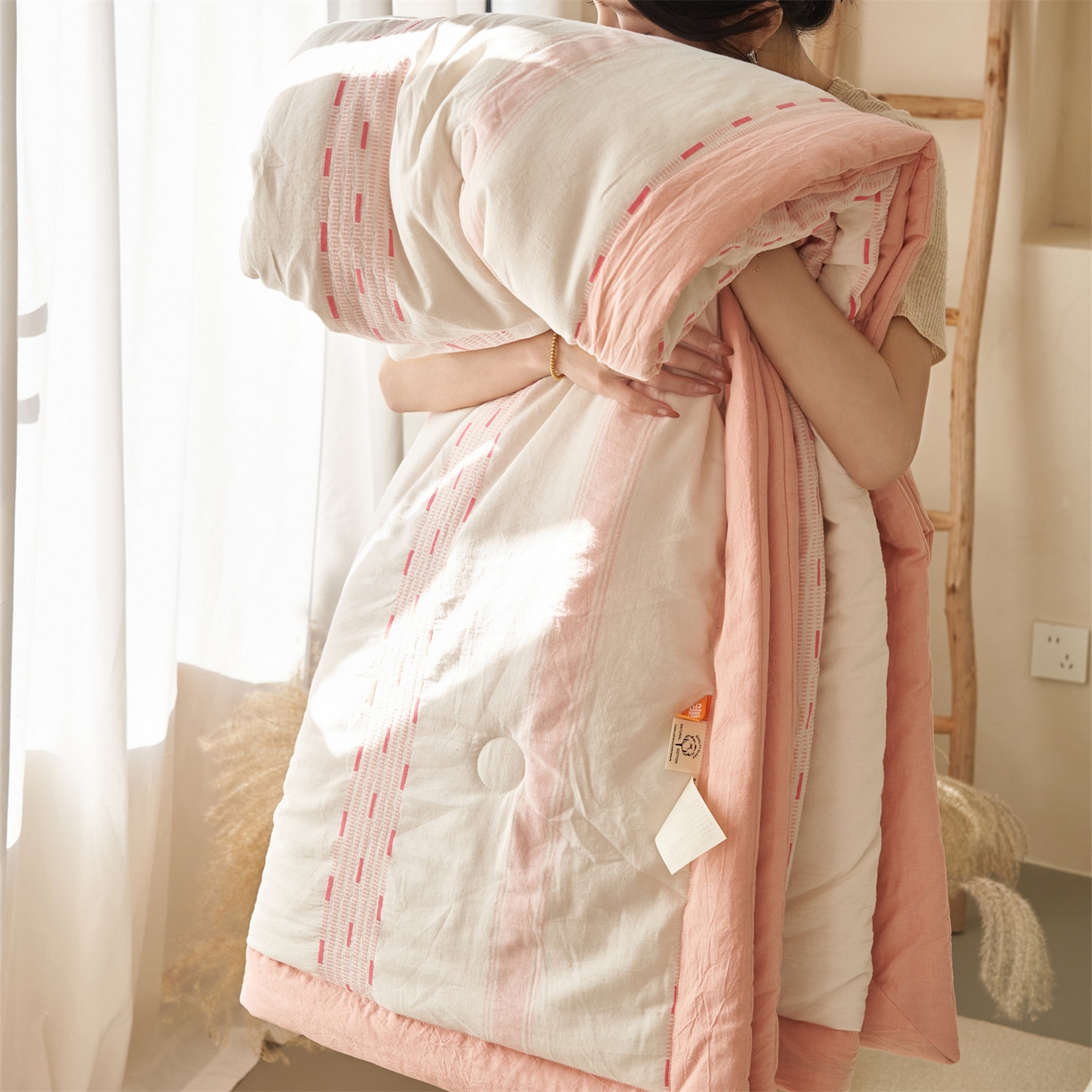 91家纺网 家纺一手货源 找家纺 恬思语家纺 2026春夏新款全棉色织大提花棉花夏被空调被夏凉被四件套如意系列 如意-粉