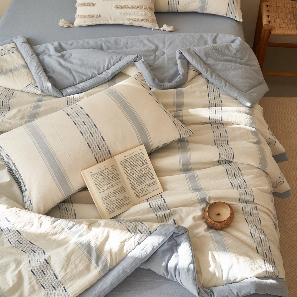 91家纺网 家纺一手货源 找家纺 恬思语家纺 2026春夏新款全棉色织大提花棉花夏被空调被夏凉被四件套如意系列 如意-蓝