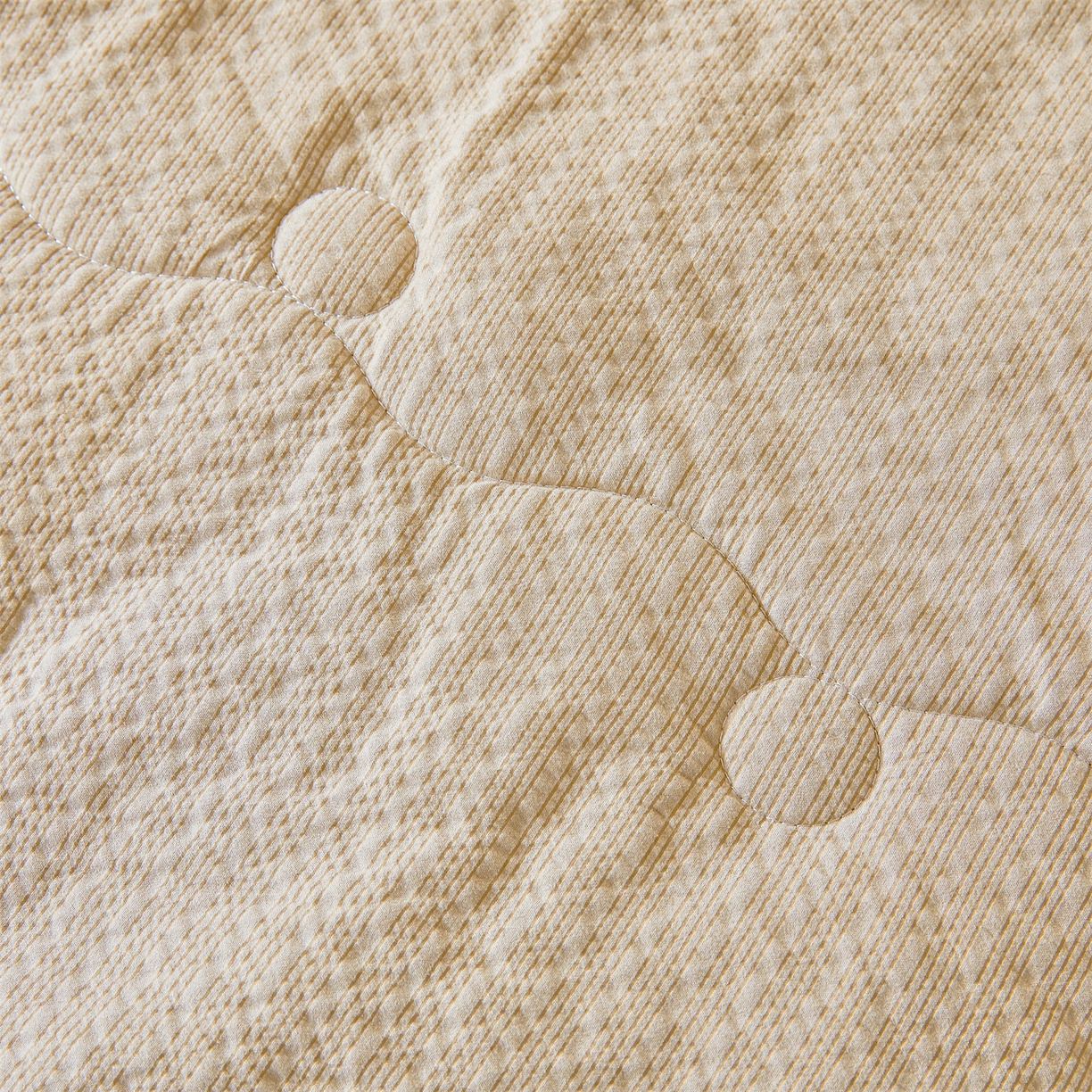 91家纺网 家纺一手货源 找家纺 西域种棉人 2026新款A类新疆棉花夏凉被加宽包边水洗棉泡泡纱吸湿透气棉花夏被空调被纯色烫画 泡芙-驼