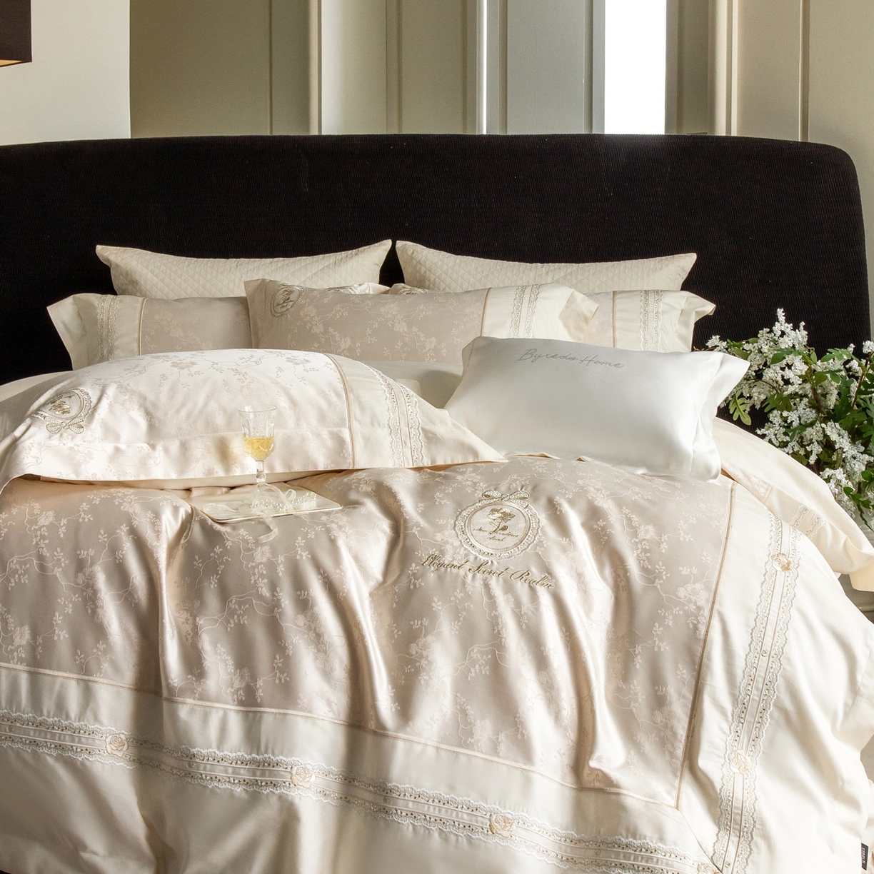 91家纺网 家纺一手货源 找家纺 （总）馨蕊家居 2026春夏新品100S高定高精密刺绣系列--芸蔓