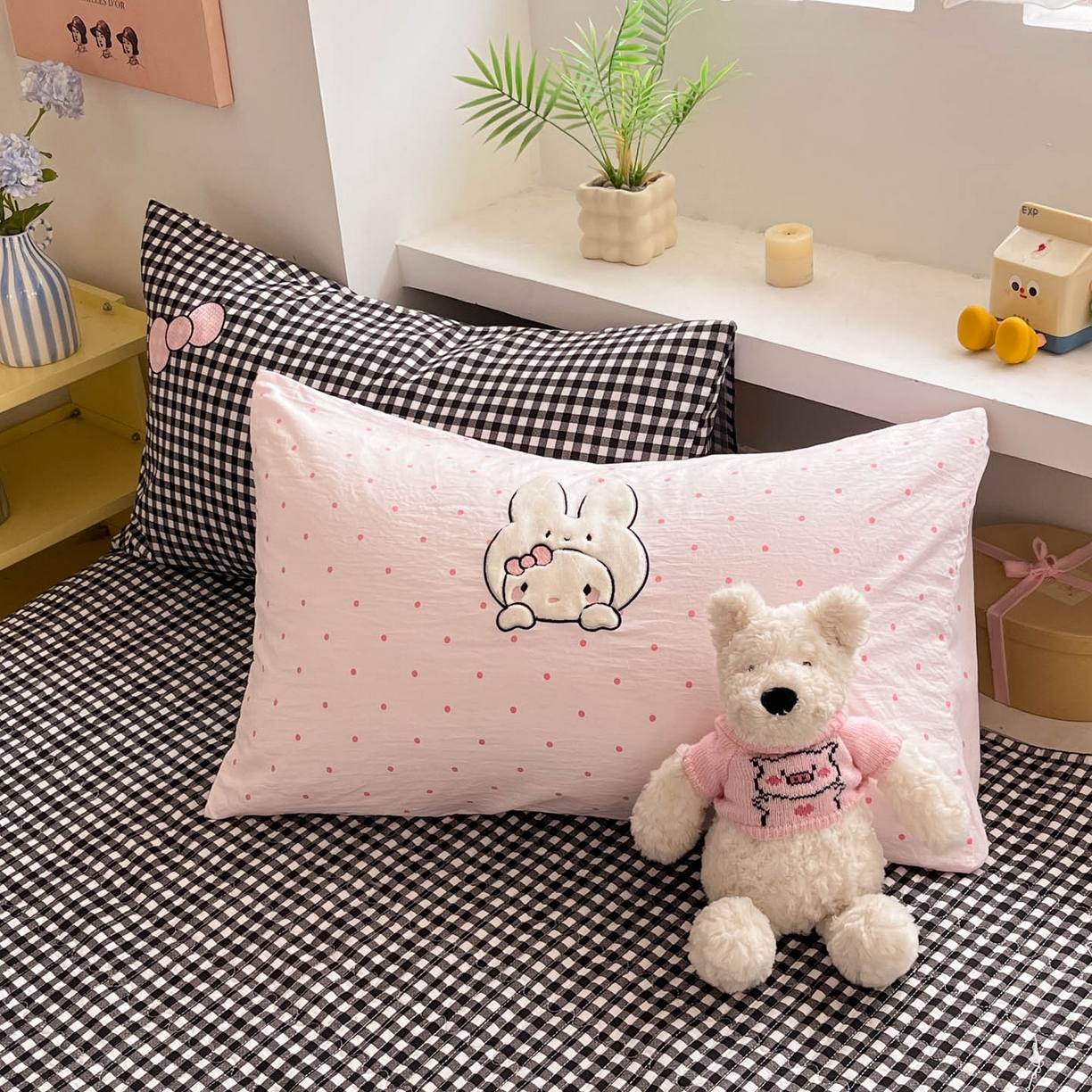 91家纺网 家纺一手货源 找家纺 （总）格真 2026新款古法水洗棉云感纱立体绣花贴布绣单品枕套被套三件套