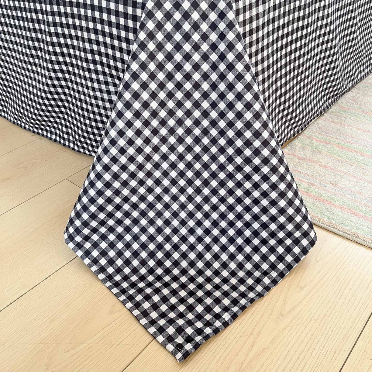 91家纺网 家纺一手货源 找家纺 格真 2026新款立体绣花贴布绣单品枕套被套三件套 小白兔波点兰