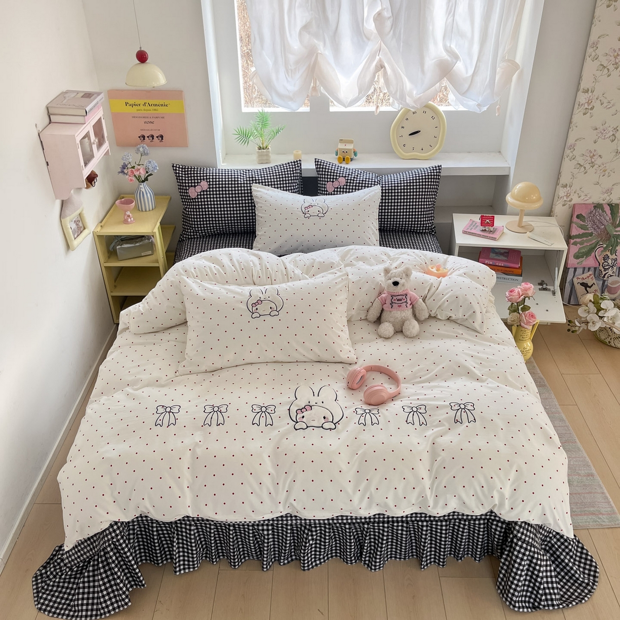 91家纺网 家纺一手货源 找家纺 格真 2026新款立体绣花贴布绣单品枕套被套三件套 小白兔波点红