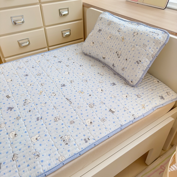 91家纺网 家纺一手货源 找家纺 禧缘家纺（原梦想家） 2026新款全棉夹棉婴童床盖 喵趣日记--绑带款