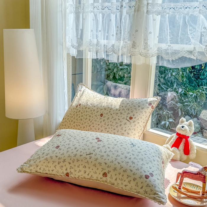 91家纺网 家纺一手货源 找家纺 宅家居 2026爆款田园风甜美小清新喷气印花纯棉四件套韩式圈圈花边40支全棉三件套 草莓