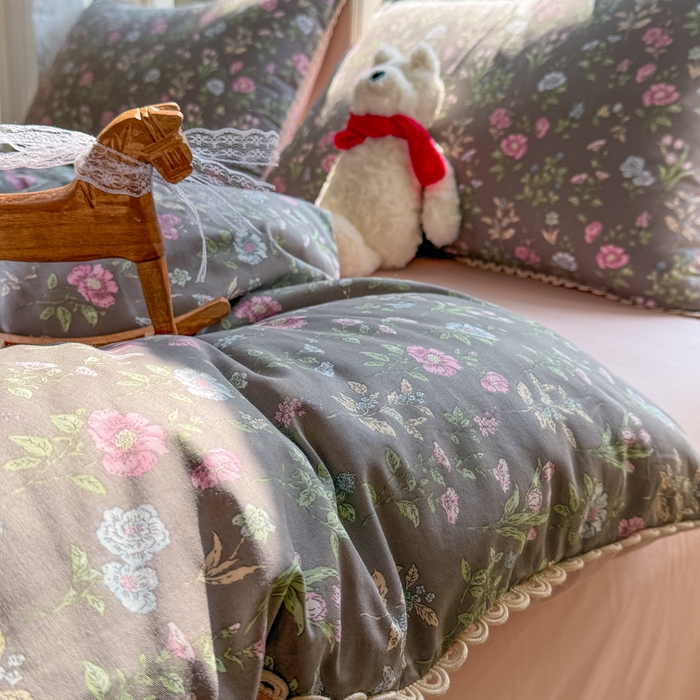 91家纺网 家纺一手货源 找家纺 宅家居 2026爆款田园风甜美小清新喷气印花纯棉四件套韩式圈圈花边40支全棉三件套 春色