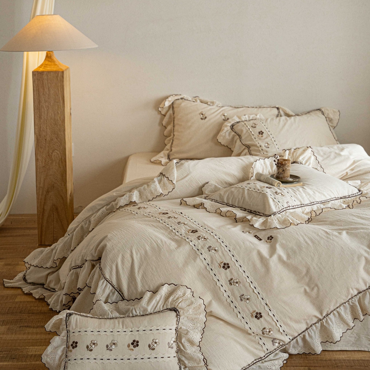 91家纺网 家纺一手货源 找家纺 （总）满座家居 2026春夏新款竹节棉麻特种绣花四件套法式复古四件套（会员-20，控价不低于389)