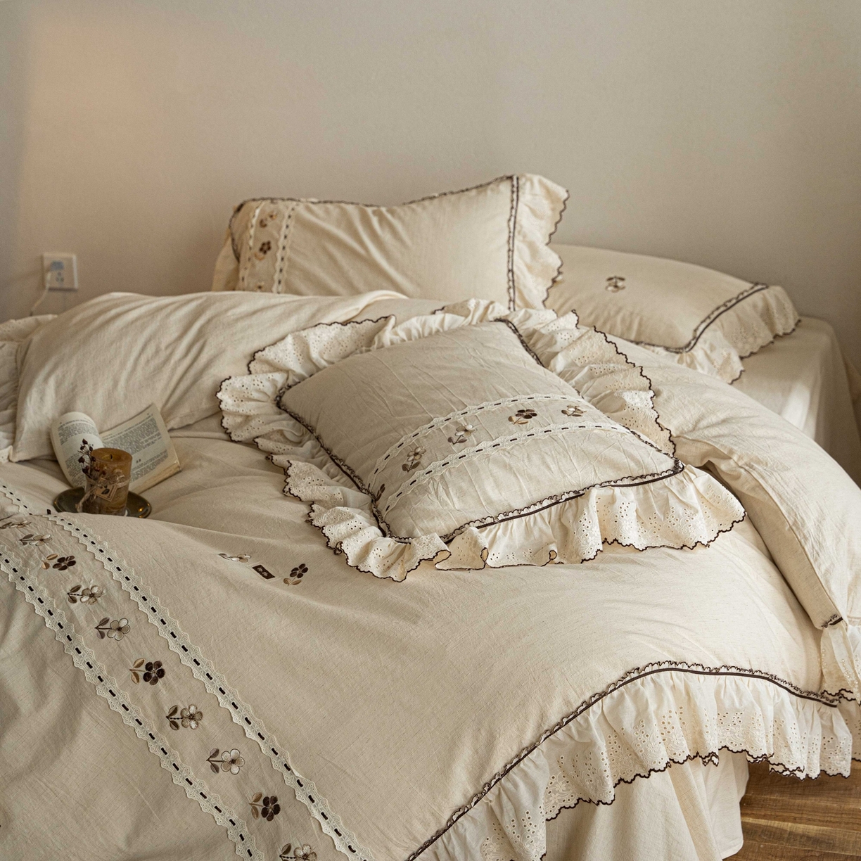 91家纺网 家纺一手货源 找家纺 （总）满座家居 2026春夏新款竹节棉麻特种绣花四件套法式复古四件套（会员-20，控价不低于389)