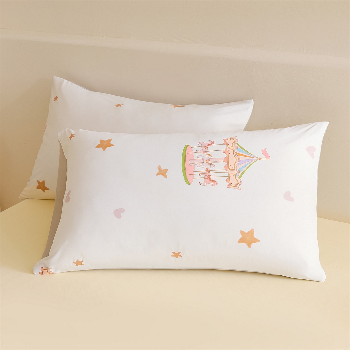 91家纺网 家纺一手货源 找家纺 恬思语家纺 2026春夏新品印花凉感丝大豆夏被夏凉被空调被 露珠童话-白