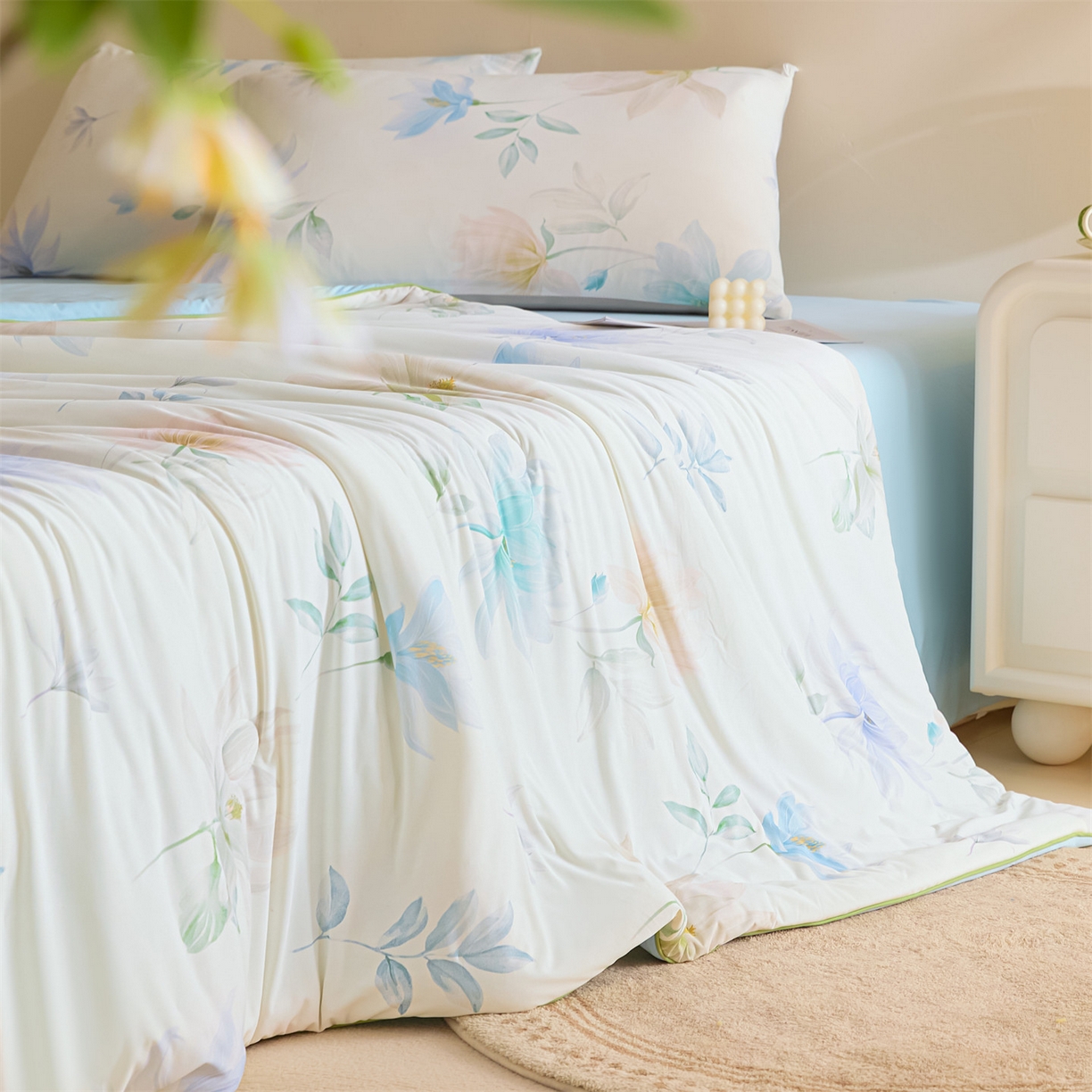 91家纺网 家纺一手货源 找家纺 恬思语家纺 2026春夏新品印花凉感丝大豆夏被夏凉被空调被 锦云-米