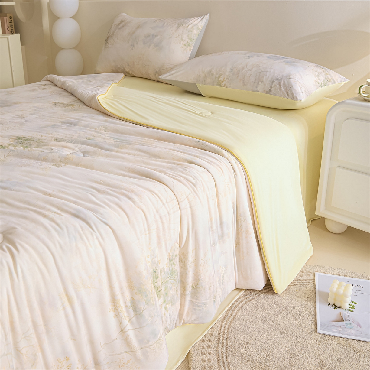 91家纺网 家纺一手货源 找家纺 恬思语家纺 2026春夏新品印花凉感丝大豆夏被夏凉被空调被 一帘幽梦-黄