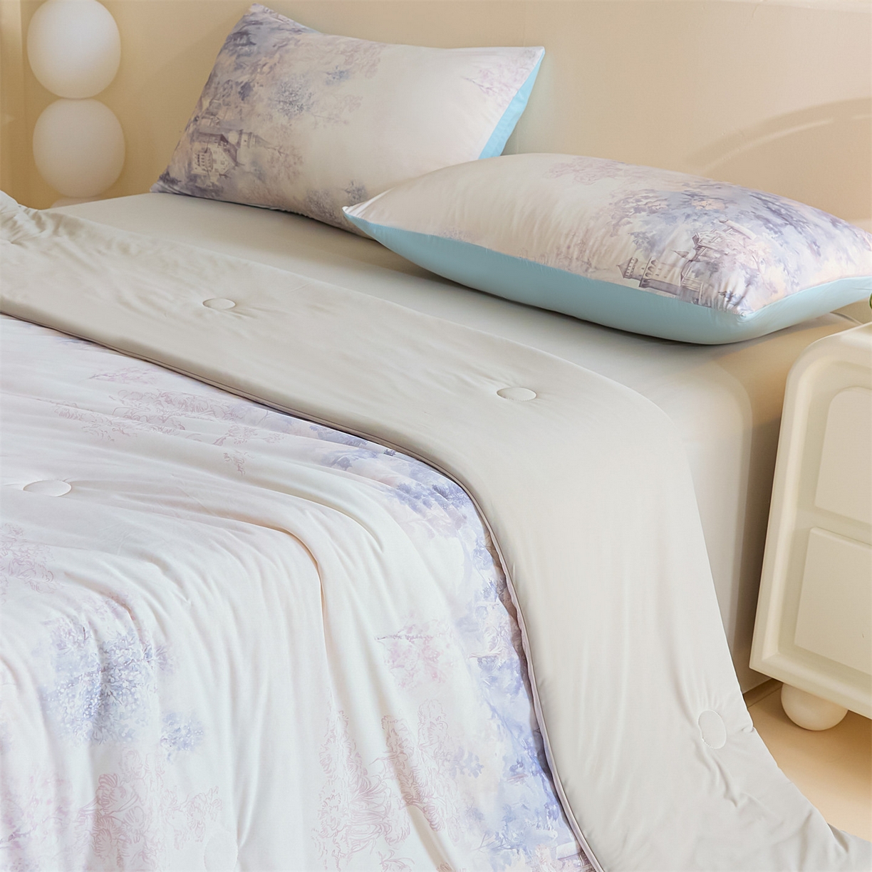 91家纺网 家纺一手货源 找家纺 恬思语家纺 2026春夏新品印花凉感丝大豆夏被夏凉被空调被 紫烟城-紫