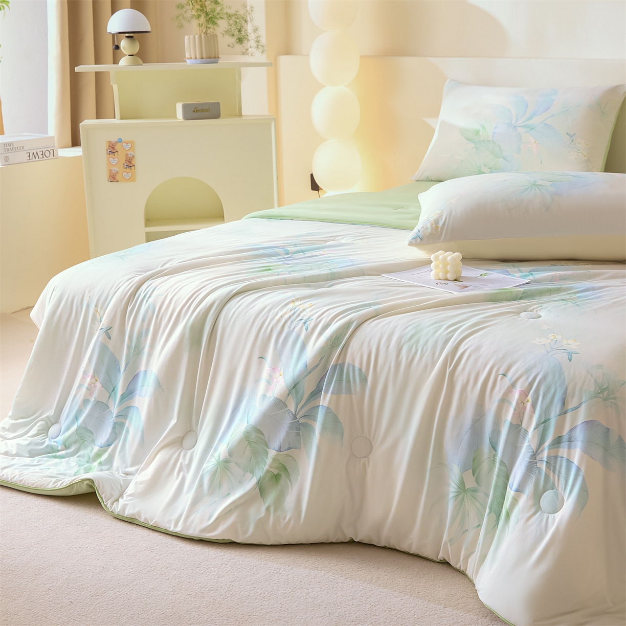 91家纺网 家纺一手货源 找家纺 恬思语家纺 2026春夏新品印花凉感丝大豆夏被夏凉被空调被 栖染-绿