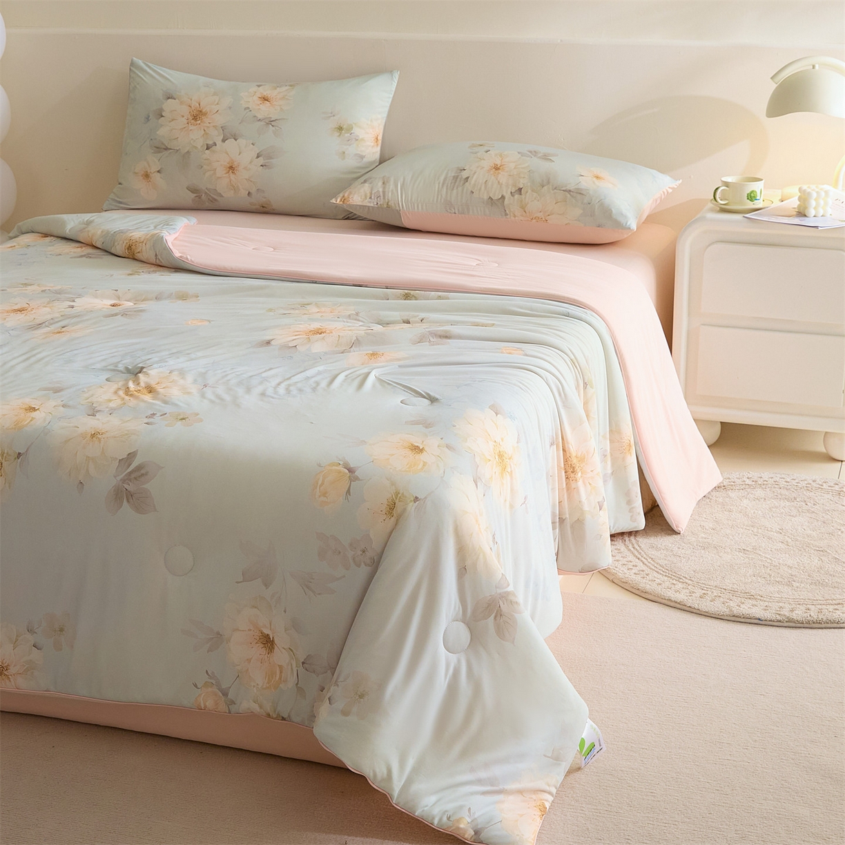 91家纺网 家纺一手货源 找家纺 恬思语家纺 2026春夏新品印花凉感丝大豆夏被夏凉被空调被 花之子-绿