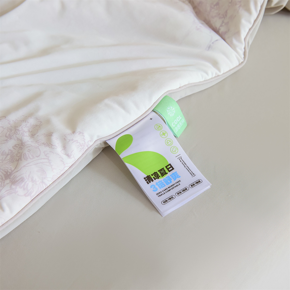 91家纺网 家纺一手货源 找家纺 恬思语家纺 2026春夏新品印花凉感丝大豆夏被夏凉被空调被 紫烟城-紫