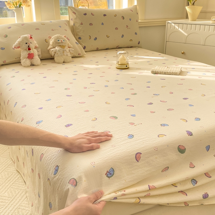 91家纺网 家纺一手货源 找家纺 晓时候 2026新款A类云感双层纱床单三件套单品单件床单 缤纷水果