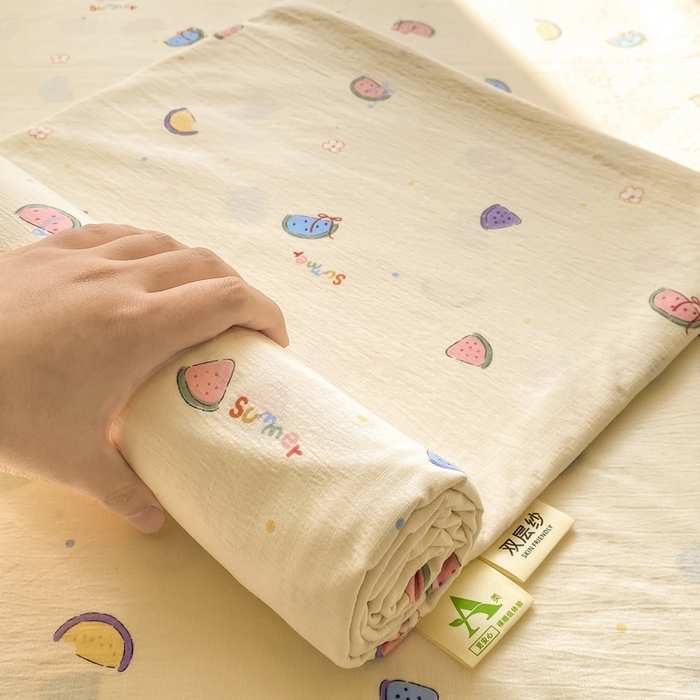 91家纺网 家纺一手货源 找家纺 晓时候 2026新款A类云感双层纱床单三件套单品单件床单 缤纷水果