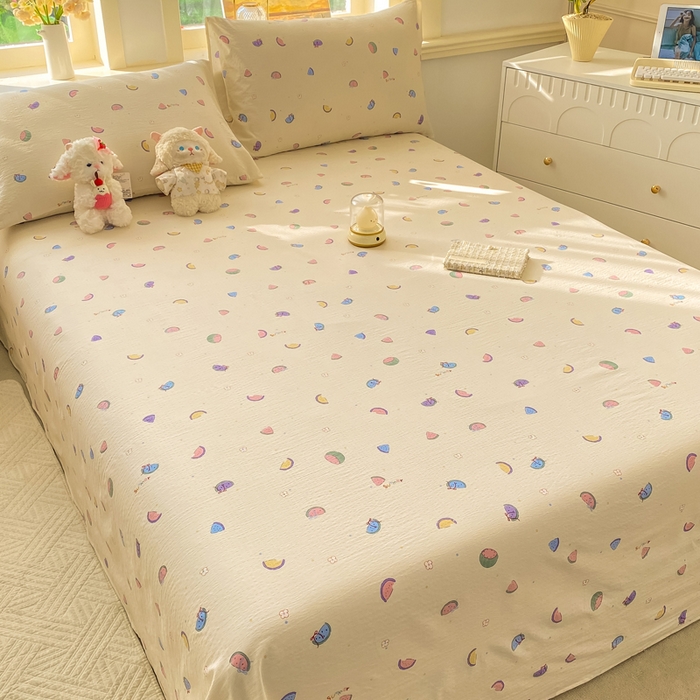 91家纺网 家纺一手货源 找家纺 晓时候 2026新款A类云感双层纱床单三件套单品单件床单 缤纷水果