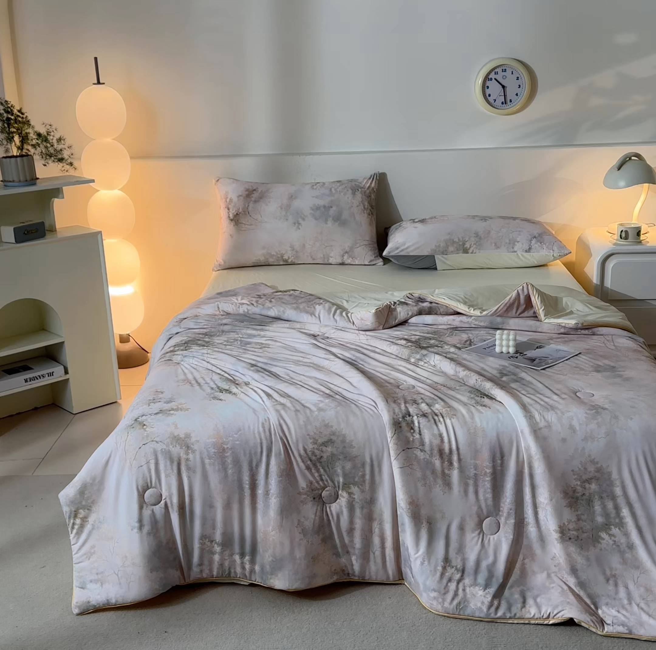 91家纺网 家纺一手货源 找家纺 恬思语家纺 2026春夏新品印花凉感丝大豆夏被夏凉被空调被 一帘幽梦-黄