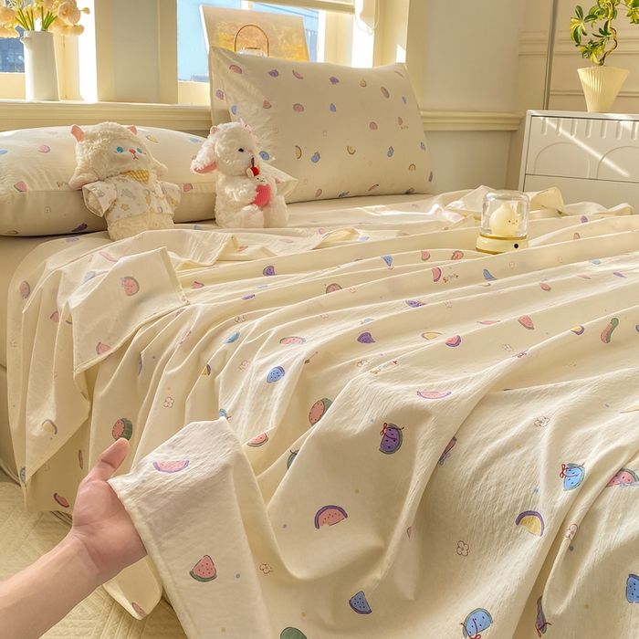 91家纺网 家纺一手货源 找家纺 晓时候 2026新款A类云感双层纱床单三件套单品单件床单 缤纷水果