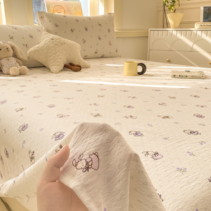 91家纺网 家纺一手货源 找家纺 晓时候 2026新款A类云感双层纱床单三件套单品单件床单 花间兔