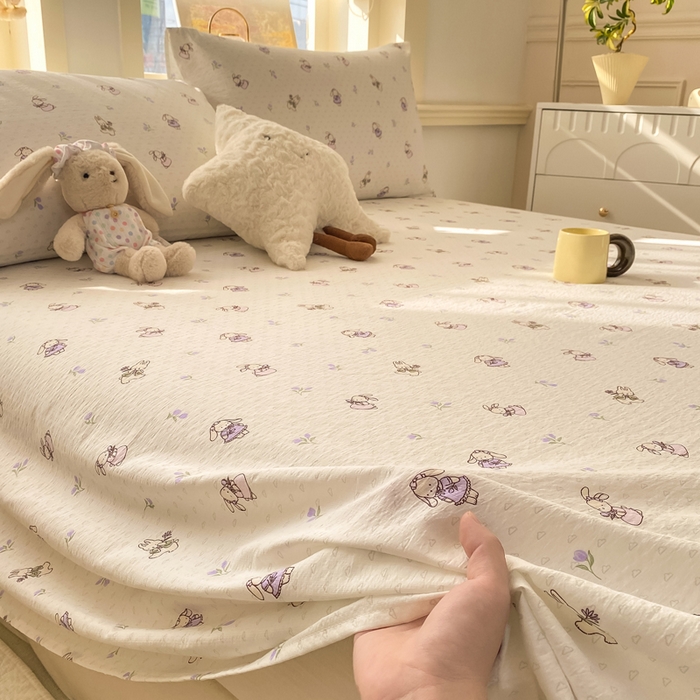 91家纺网 家纺一手货源 找家纺 晓时候 2026新款A类云感双层纱床单三件套单品单件床单 花间兔