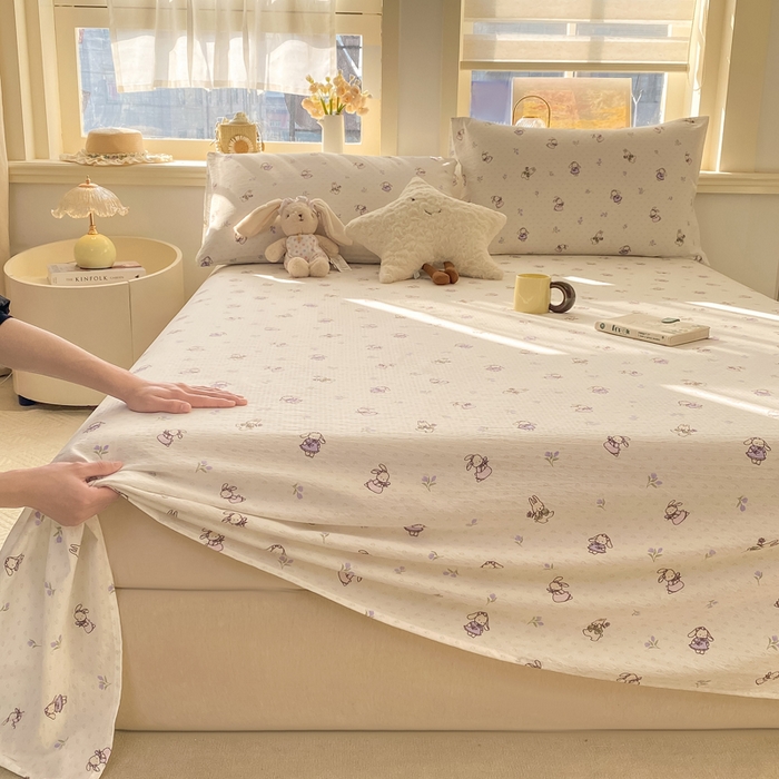 91家纺网 家纺一手货源 找家纺 晓时候 2026新款A类云感双层纱床单三件套单品单件床单 花间兔