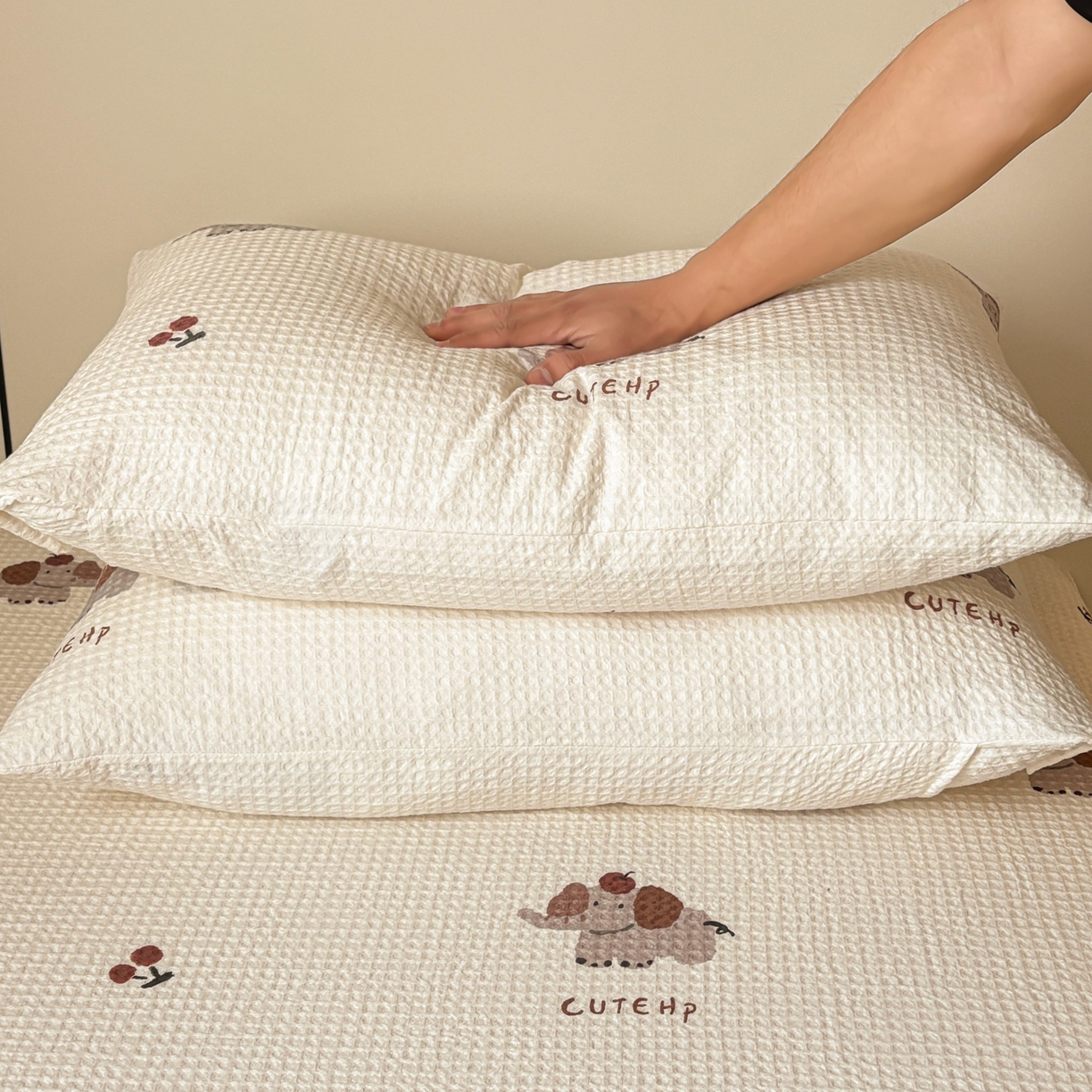 91家纺网 家纺一手货源 找家纺 居眠 2026新款全棉纯棉印花华夫格单枕套枕套单件 樱桃小象