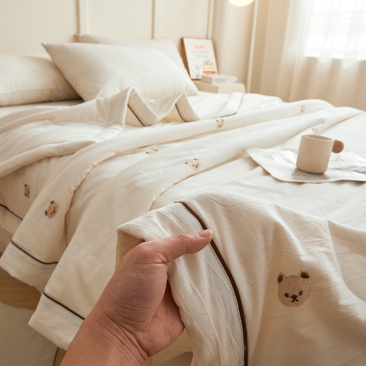 91家纺网 家纺一手货源 找家纺 （总）仁凯家纺 2026新款A类100%棉花刺绣款手包边夏被夏凉被空调被