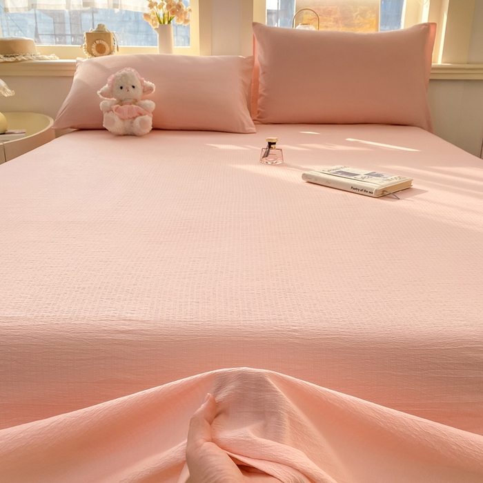 91家纺网 家纺一手货源 找家纺 晓时候 2026新款A类云感双层纱床单三件套单品单件床单 樱花粉