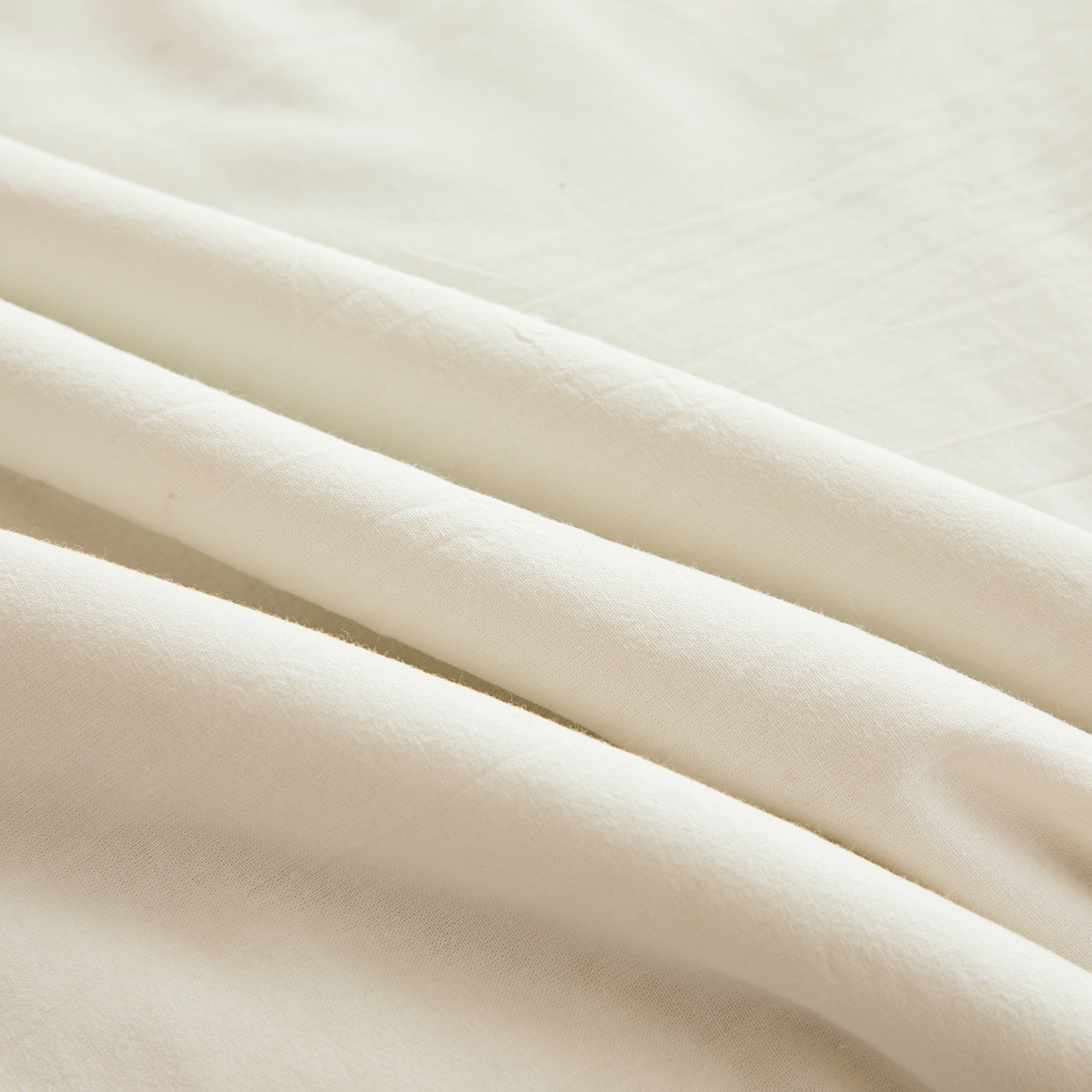 91家纺网 家纺一手货源 找家纺 仁凯家纺 2026新款A类100%棉花刺绣款手包边夏被夏凉被空调被 熊博士奶白拼冰蓝