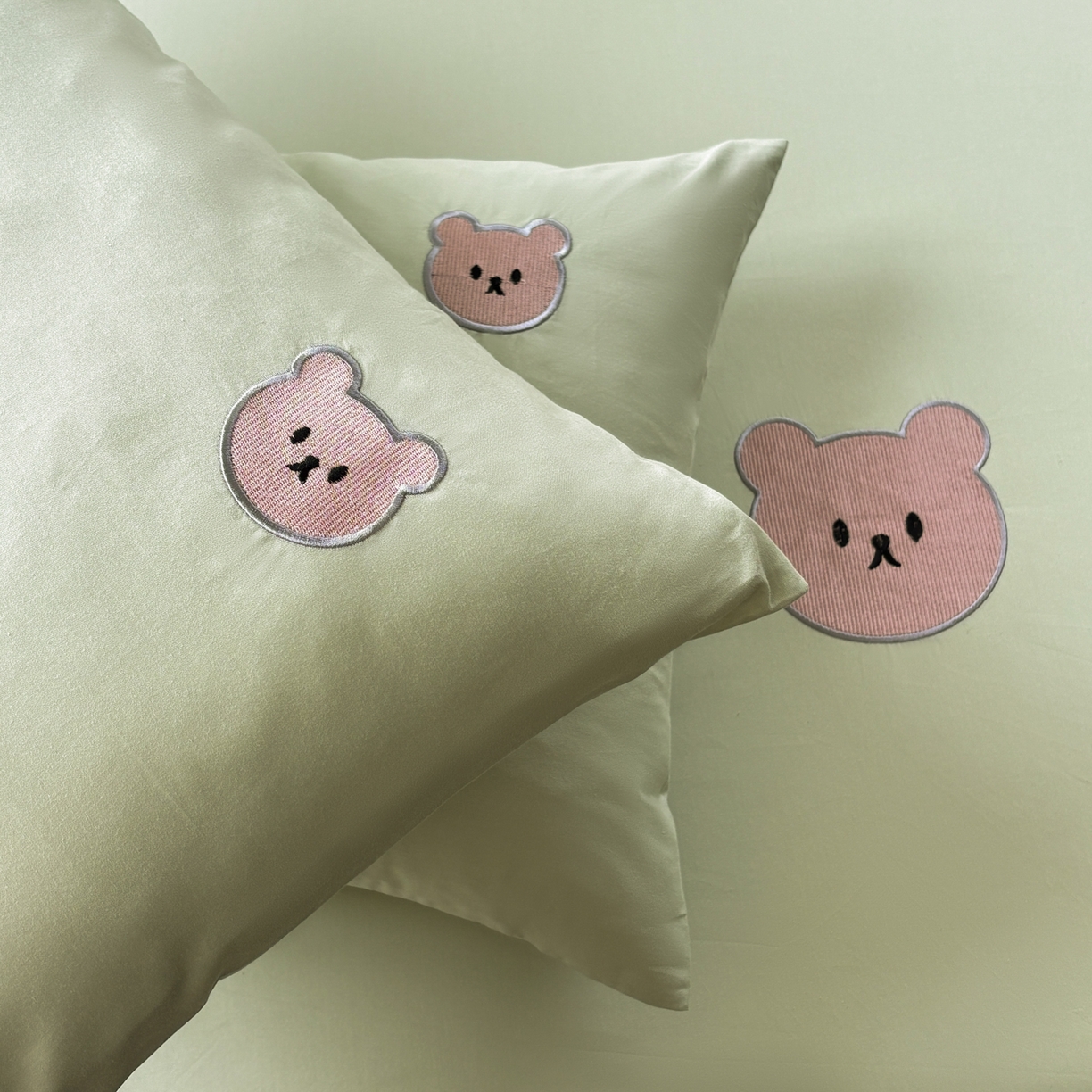 91家纺网 家纺一手货源 找家纺 居眠 2026新款全棉纯棉单层米乐熊单枕套枕套单件 米乐熊-绿色