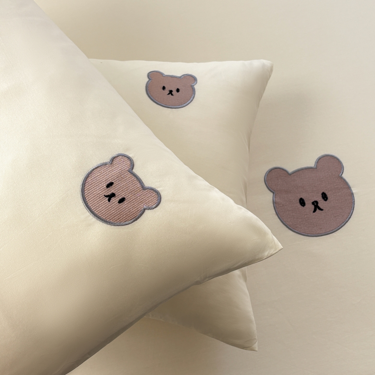 91家纺网 家纺一手货源 找家纺 居眠 2026新款全棉纯棉单层米乐熊单枕套枕套单件 米乐熊-米白