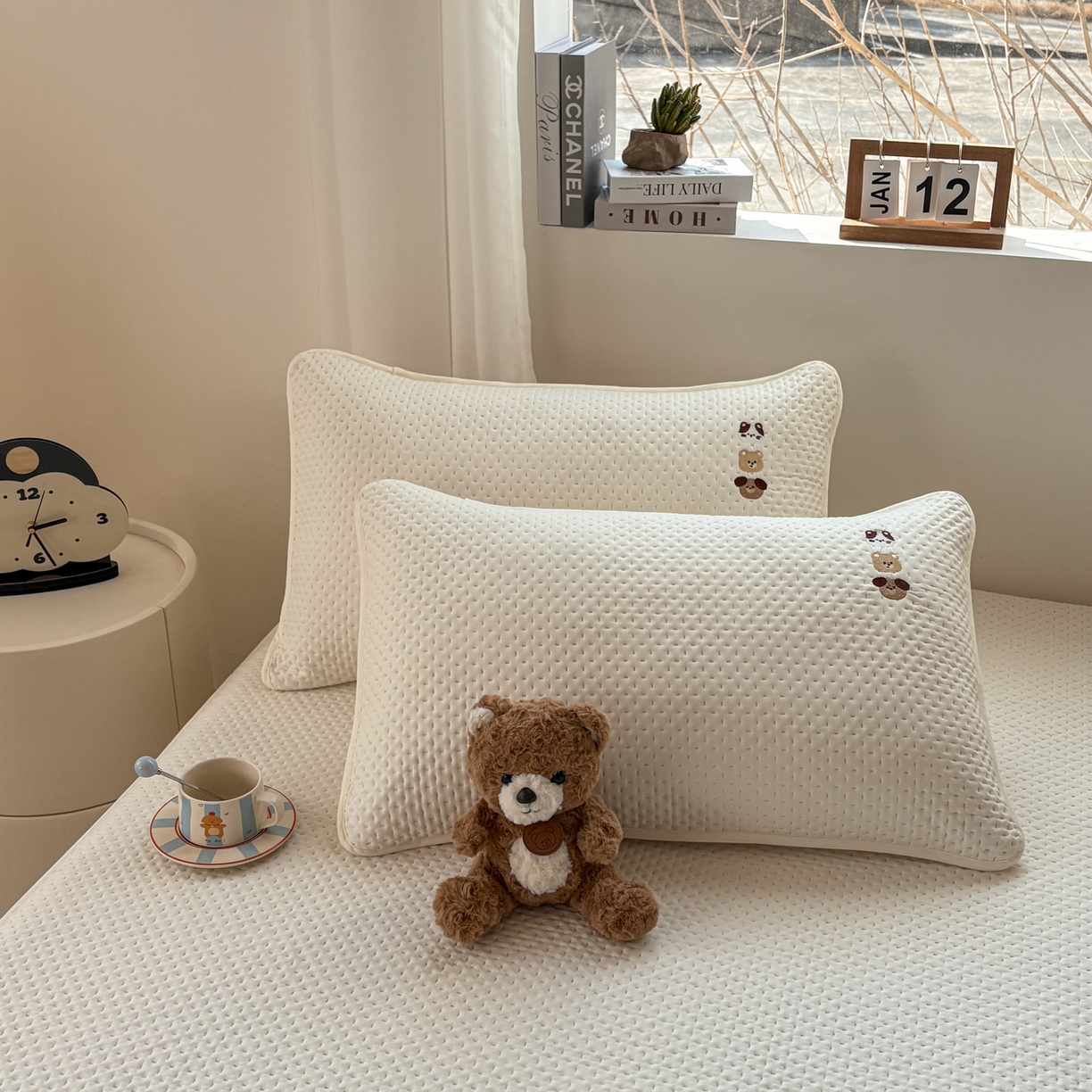 91家纺网 家纺一手货源 找家纺 （总）居眠 2026新款卡通刺绣夹棉防水单枕套枕套单件-童话乐园