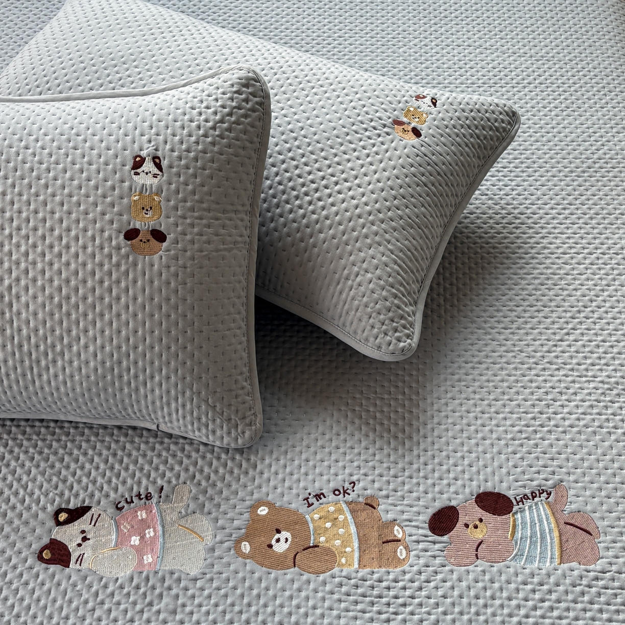 91家纺网 家纺一手货源 找家纺 居眠 2026新款卡通刺绣夹棉防水单枕套枕套单件-童话乐园 童话乐园-灰